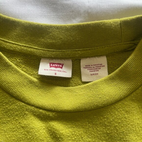 Levis Ladies Cropped Top Small Long Sleeves Logo Daisy - Picture 6 of 11